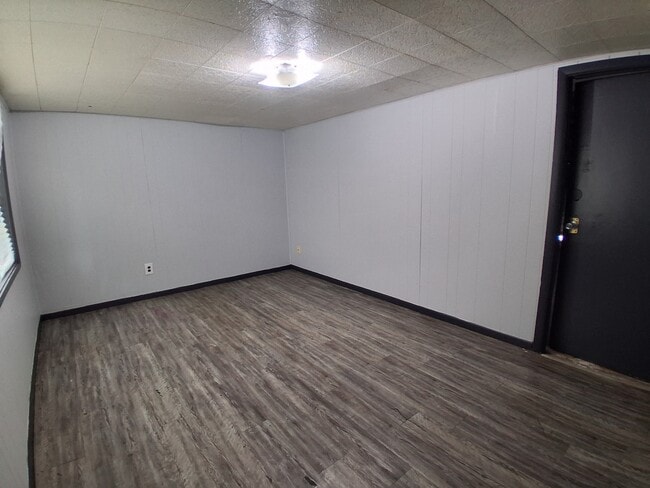 Building Photo - 1206 James Pl