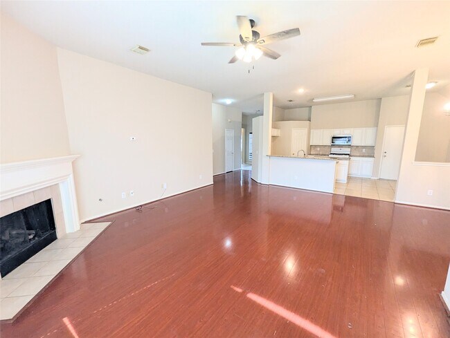 Building Photo - 6012 Timber Oaks Ridge