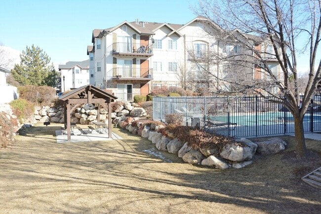 Building Photo - 1411 S 1020 W