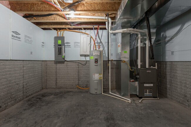 Building Photo - 12064 Parkview Trace Dr