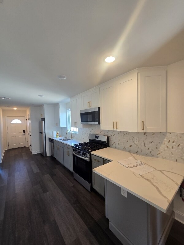 Building Photo - 32 North Ave