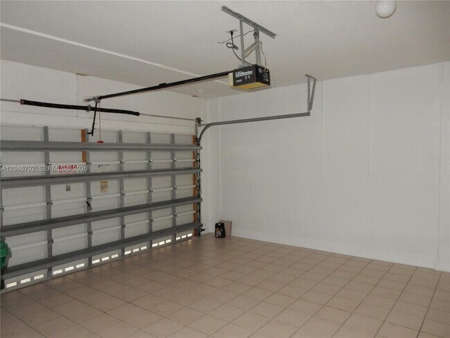 Building Photo - 11221 NW 73rd St