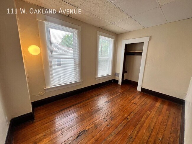 Building Photo - 111 W Oakland Ave