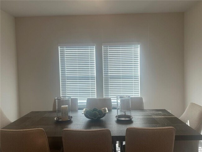 Building Photo - 3938 Dean Grv Wy