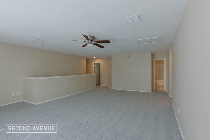 Building Photo - 1669 Hickory Creek Ln