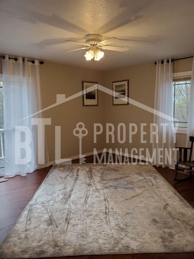 Building Photo - Furnished Kimberling City Duplex! ALL UTIL...