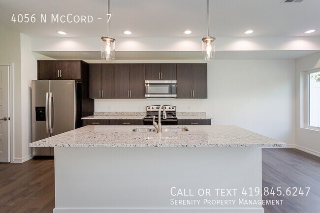 Building Photo - 4056 N McCord Rd