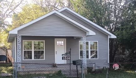 Primary Photo - 1516 S 16th St
