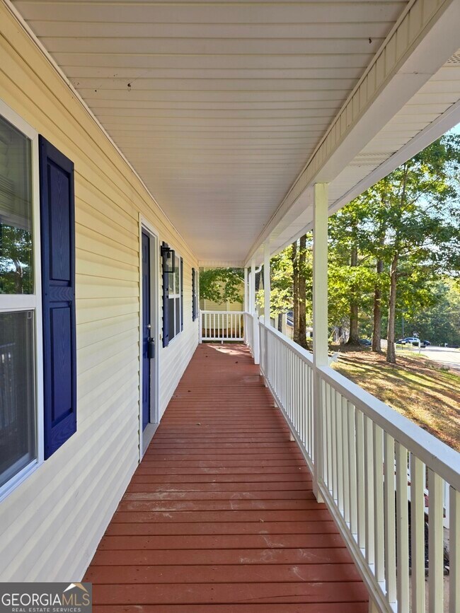 Building Photo - 294 Spring Leaf Dr