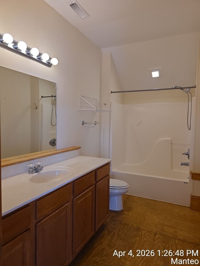 Building Photo - Welcome to coastal living in the heart of Manteo 1 Bedroom 1 Bath