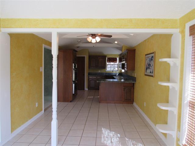 Building Photo - 2312 Blue Cypress Dr