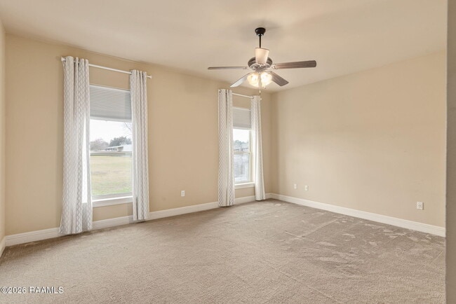 Building Photo - 225 Woodhaven Rd