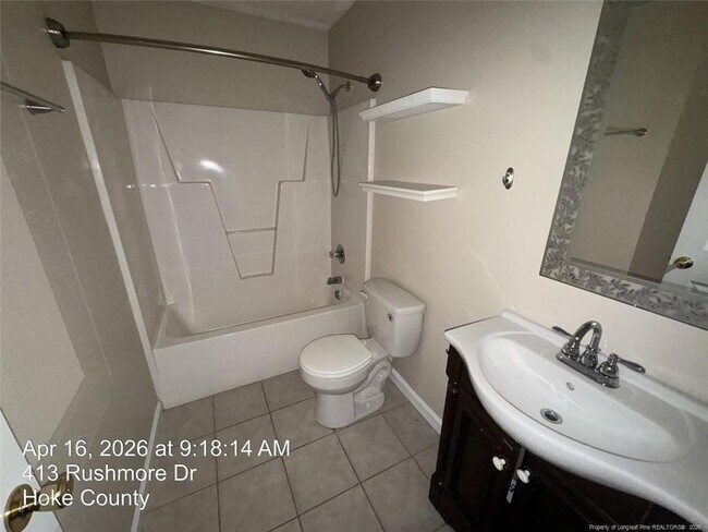 Building Photo - 413 Rushmore Ct