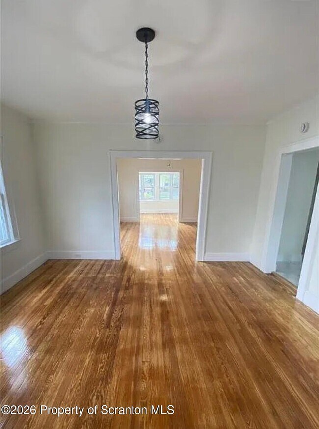 Building Photo - 24 Stafford Ave