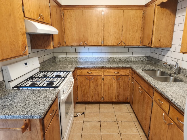 Building Photo - 4824 N 104th St