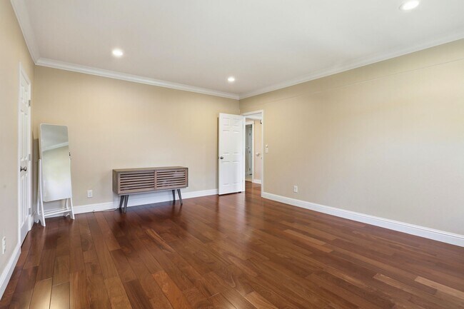 Building Photo - Wow! What a Great Home! Available Soon!