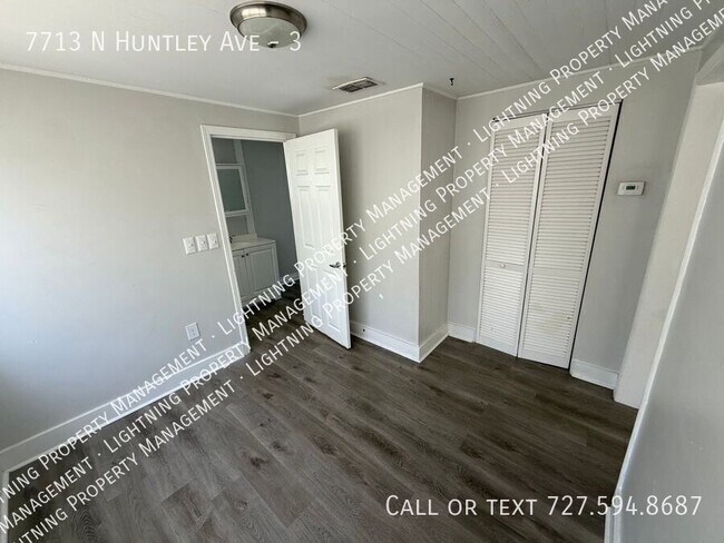 Building Photo - 7713 N Huntley Ave