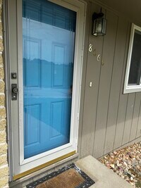 Building Photo - SeeMore Properties