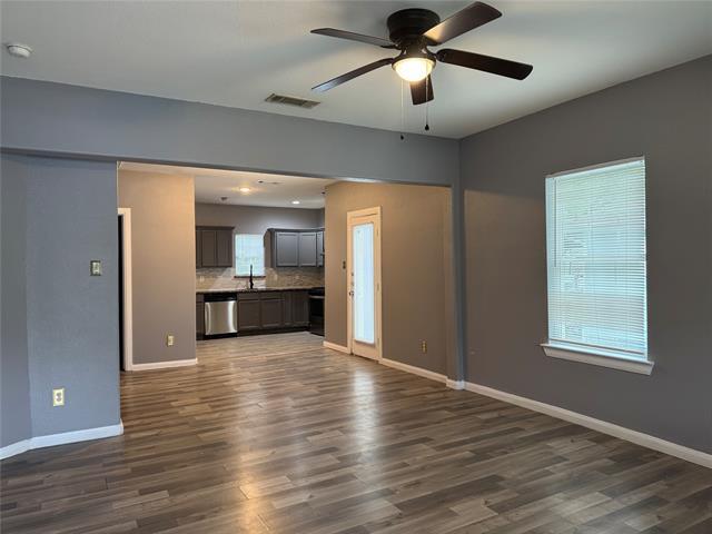 Building Photo - 7315 Toland St