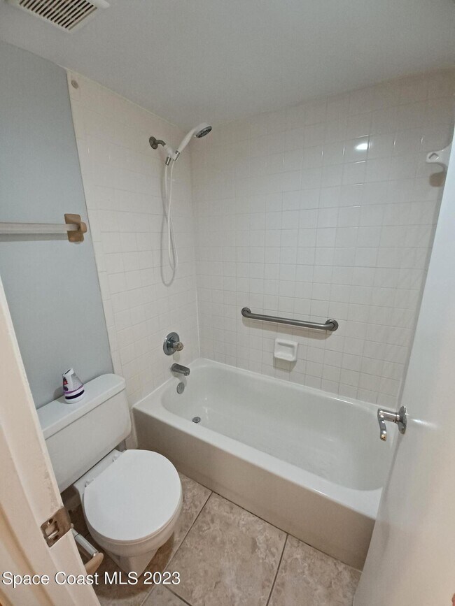 Building Photo - 1617 Sunny Brook Ln