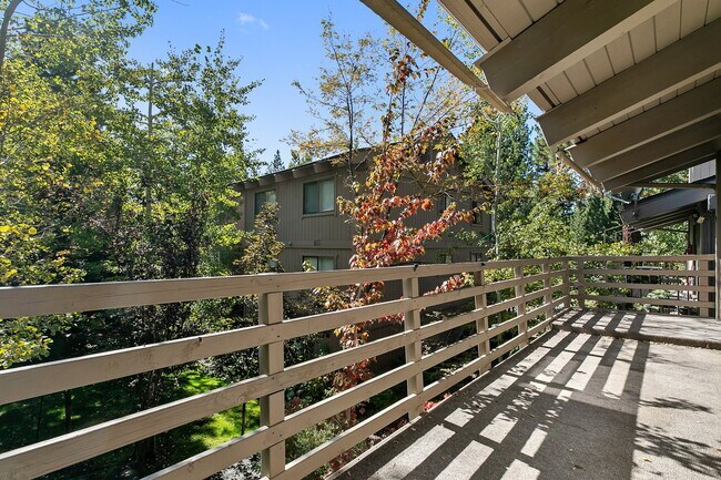Building Photo - 928 Wendy Ln