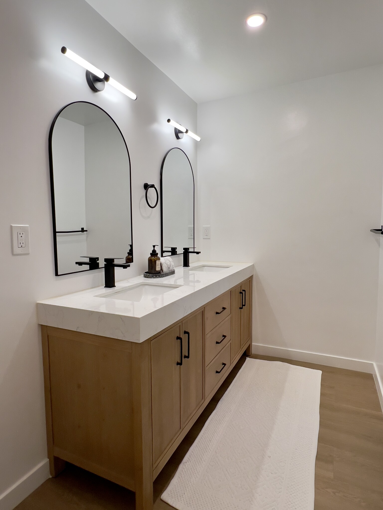 master bathroom - 1339 26th St