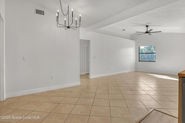 Building Photo - 1635 Adview Rd SE