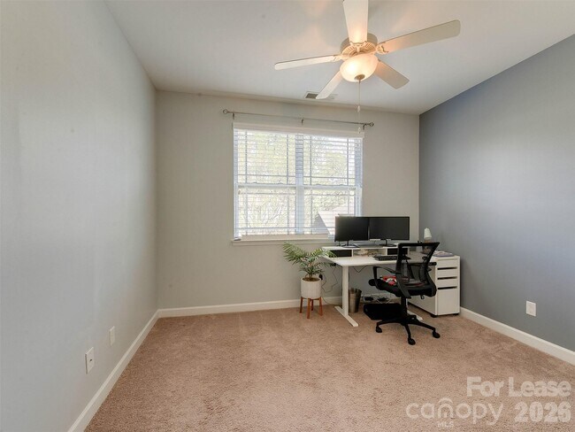 Building Photo - 7121 Toxaway Ln