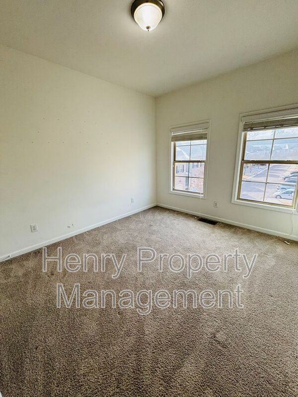 Building Photo - 8302 Primanti Blvd