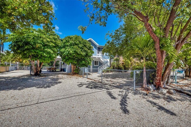 Building Photo - 129 Nautilus Dr
