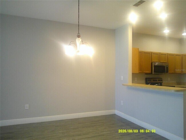 Building Photo - 3098 Ashland Ln N