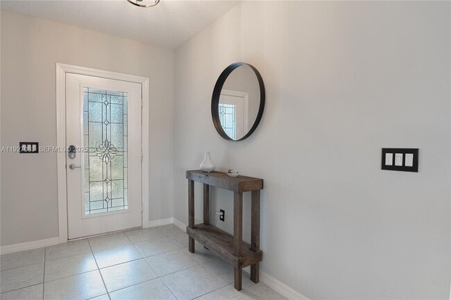 Building Photo - 10609 SW Vasari Way