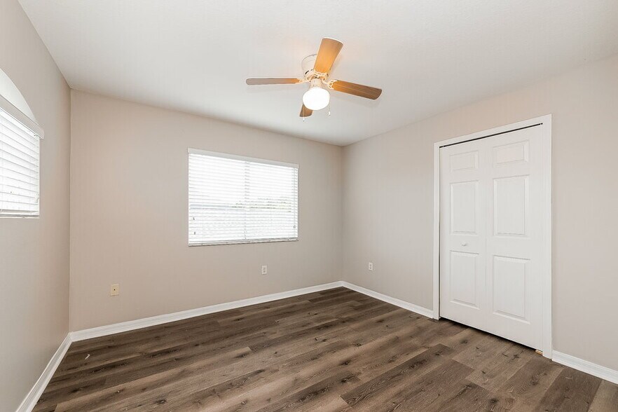 Building Photo - 4123 Day Bridge Pl