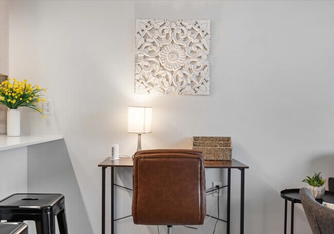 Building Photo - 5022 American Pkwy