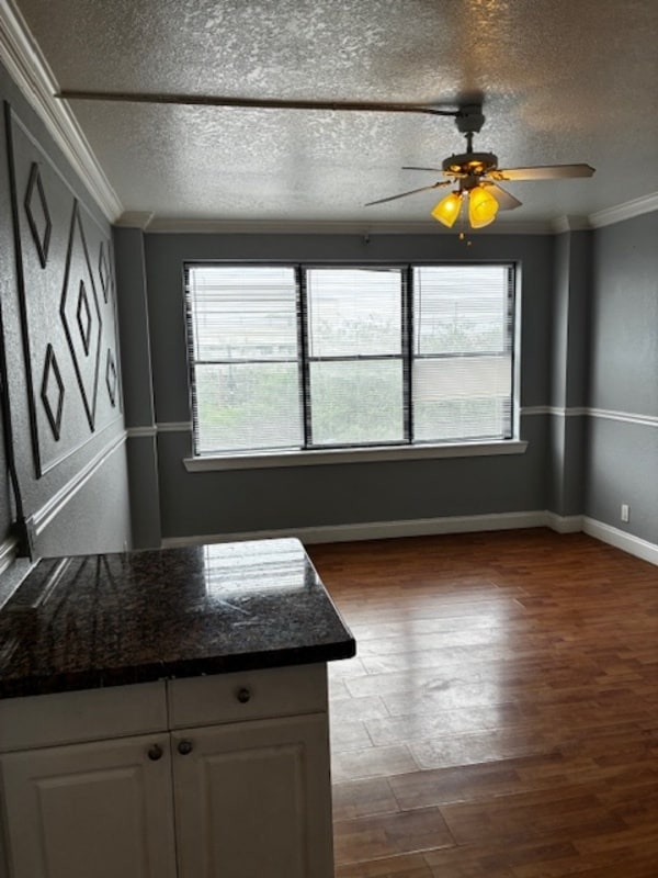 Building Photo - 311 W Ashley St