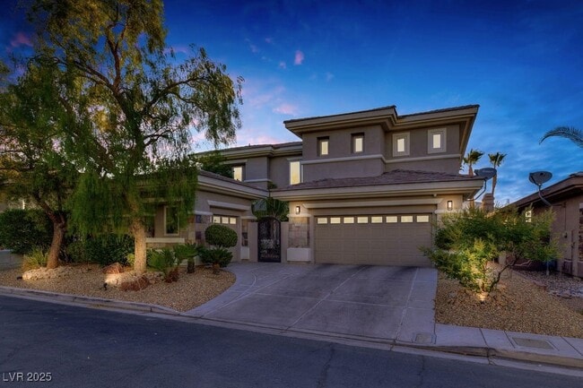 Building Photo - 729 Pinnacle Heights Ln