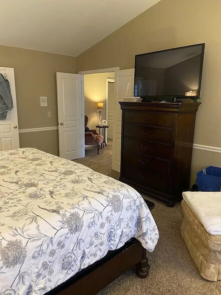 Building Photo - 300 Founders Pointe Blvd