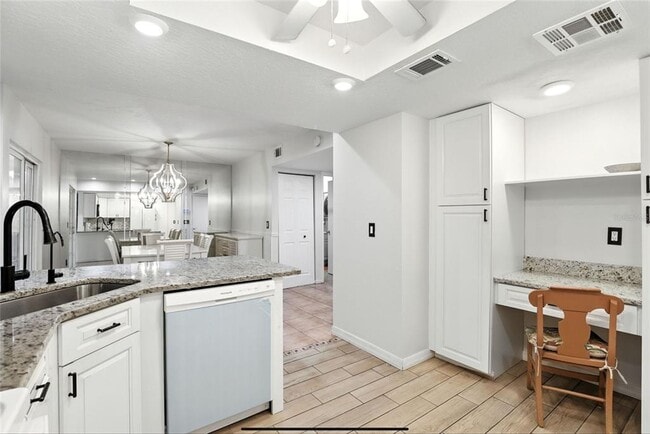 Building Photo - 149 Northshore Cir