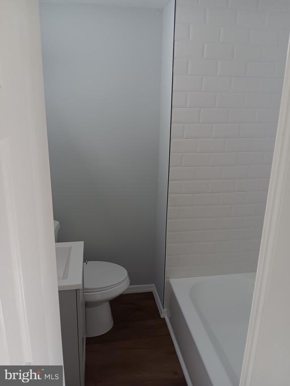 Building Photo - 1020 Potter St