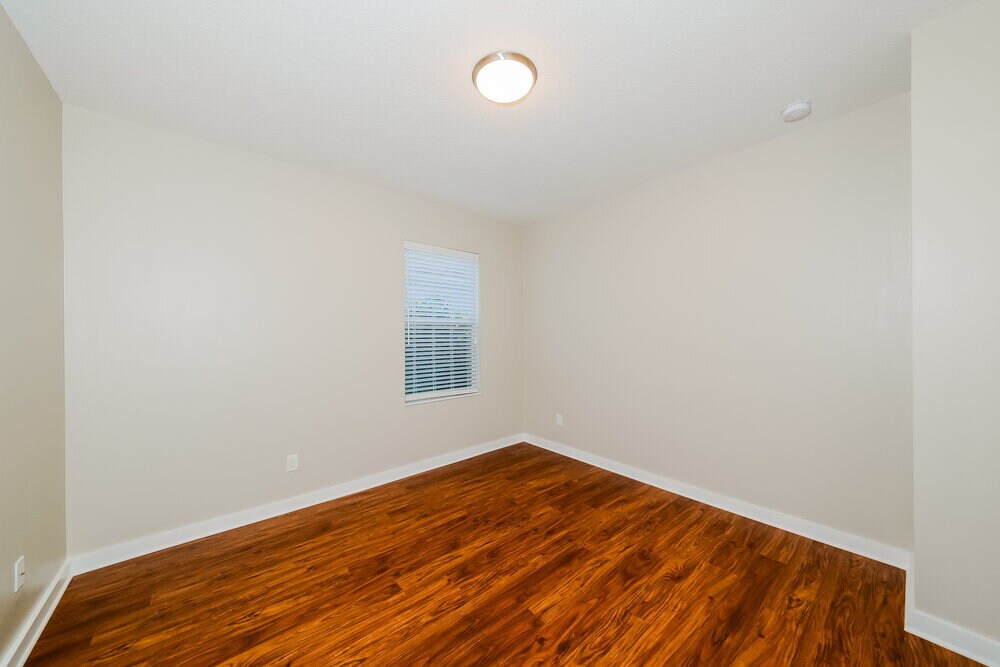 Building Photo - 11826 Forest Park Cir