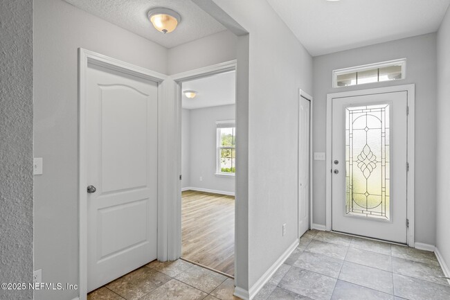 Building Photo - 312 Old Hickory Forest Rd
