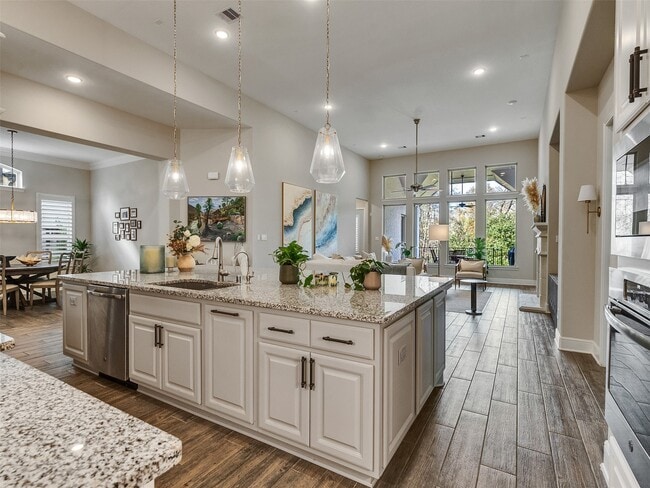 Building Photo - 122 Ballantyne Dr