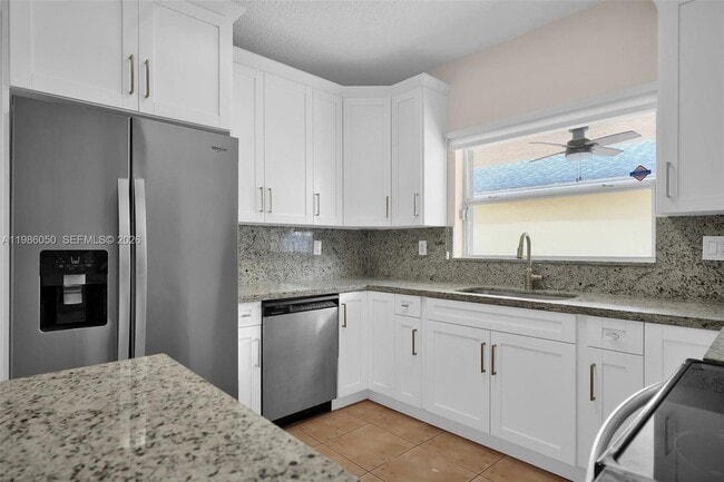 Building Photo - 11811 SW 102nd St