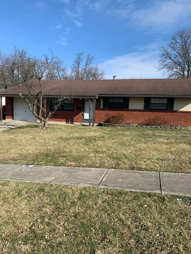 Building Photo - Three Bedroom One and a Half Bath Ranch Home in Delhi