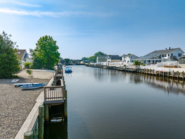 Building Photo - 771 Jane Dr