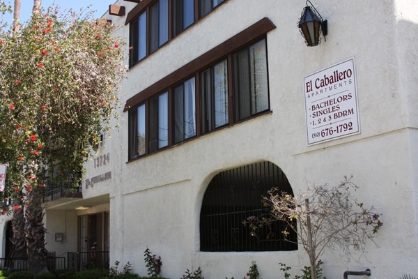 Building Photo - El Caballero