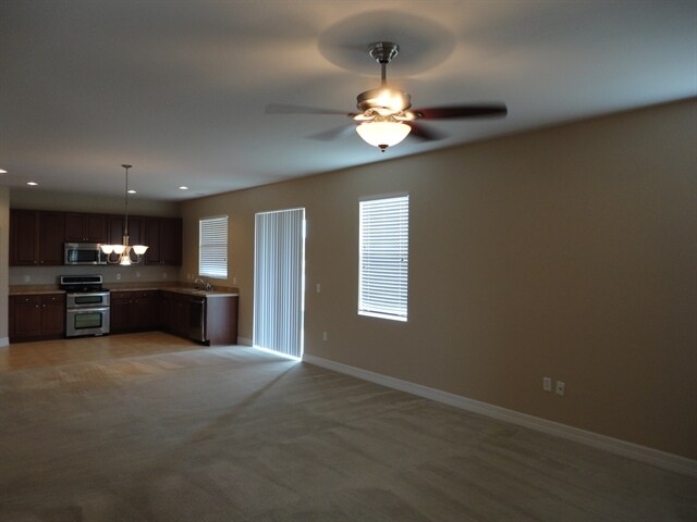 Building Photo - 104 Star Shell Dr