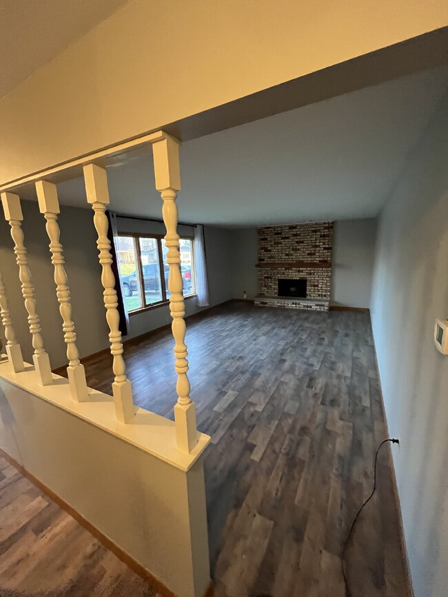 Building Photo - 1331 Spruce Ave