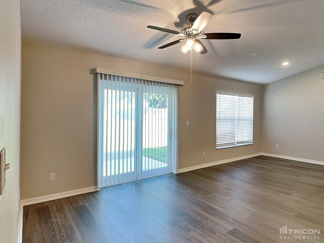 Building Photo - 15342 Margaux Dr