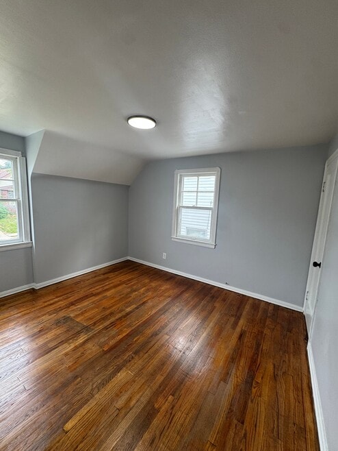Building Photo - 4868 E 88th St